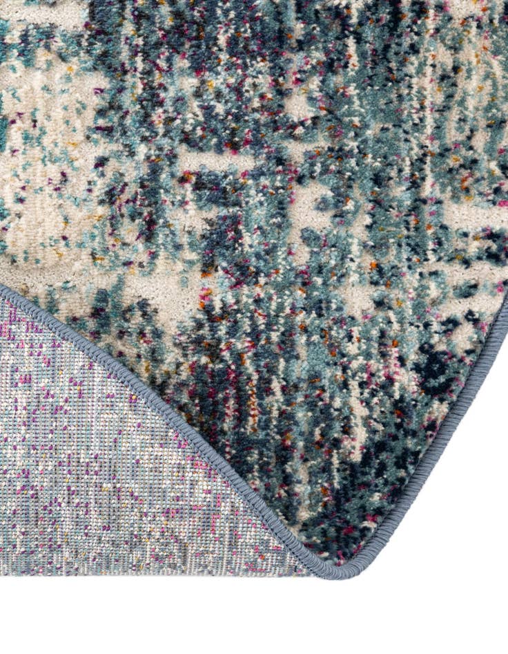 Detail image of  3' 7 x 3' 7 Malibu Round Rug