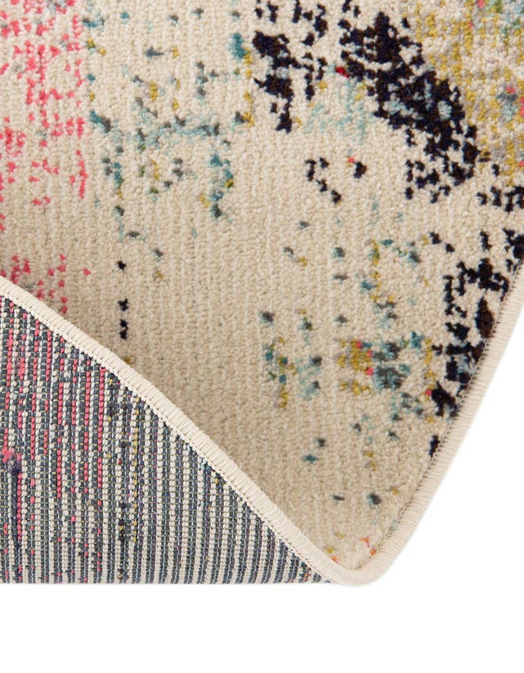 Detail image of  5' x 5'  Washable Mesa Round Rug