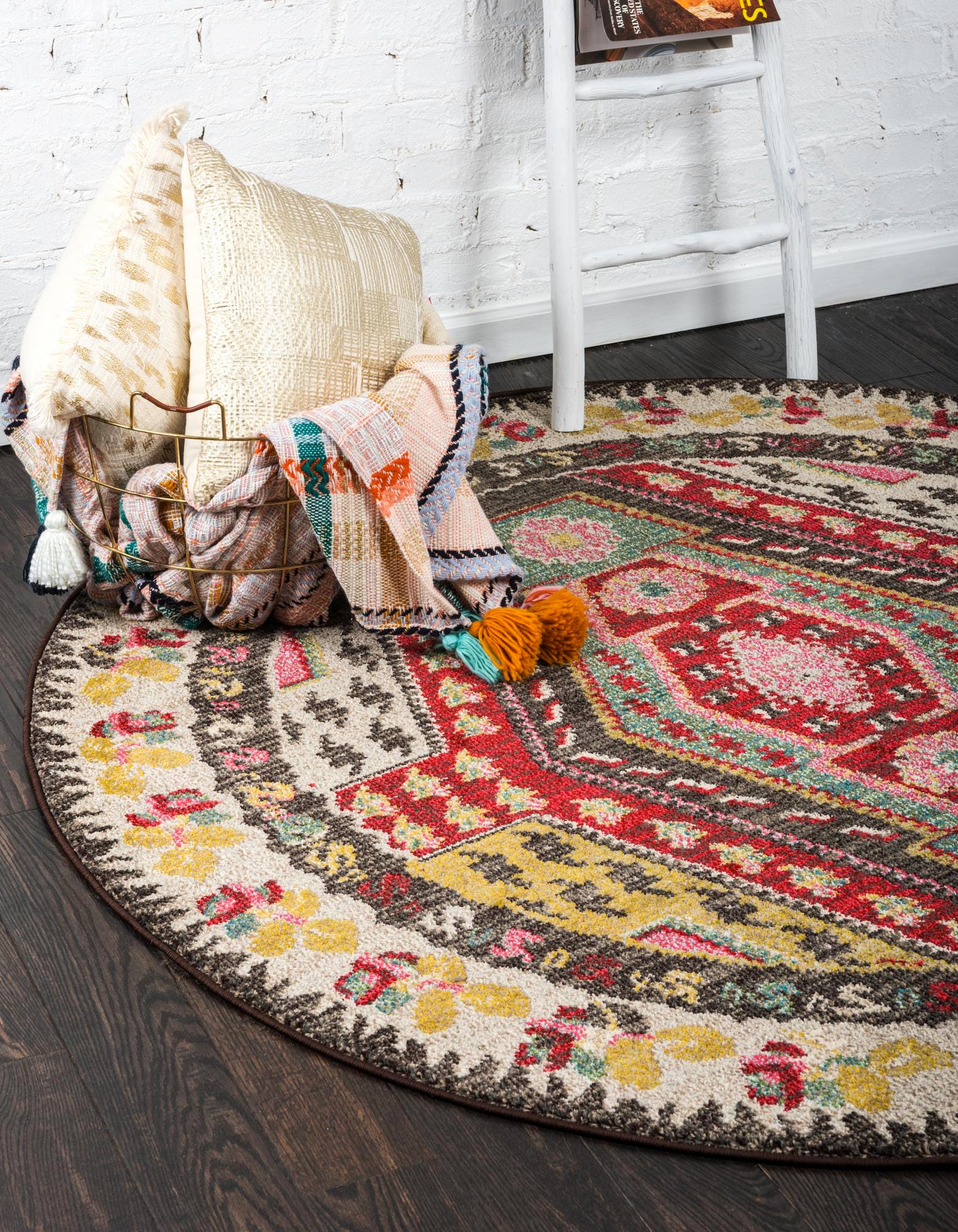 Multicolor 6' x 6' Mesa Round Rug | Rugs.com