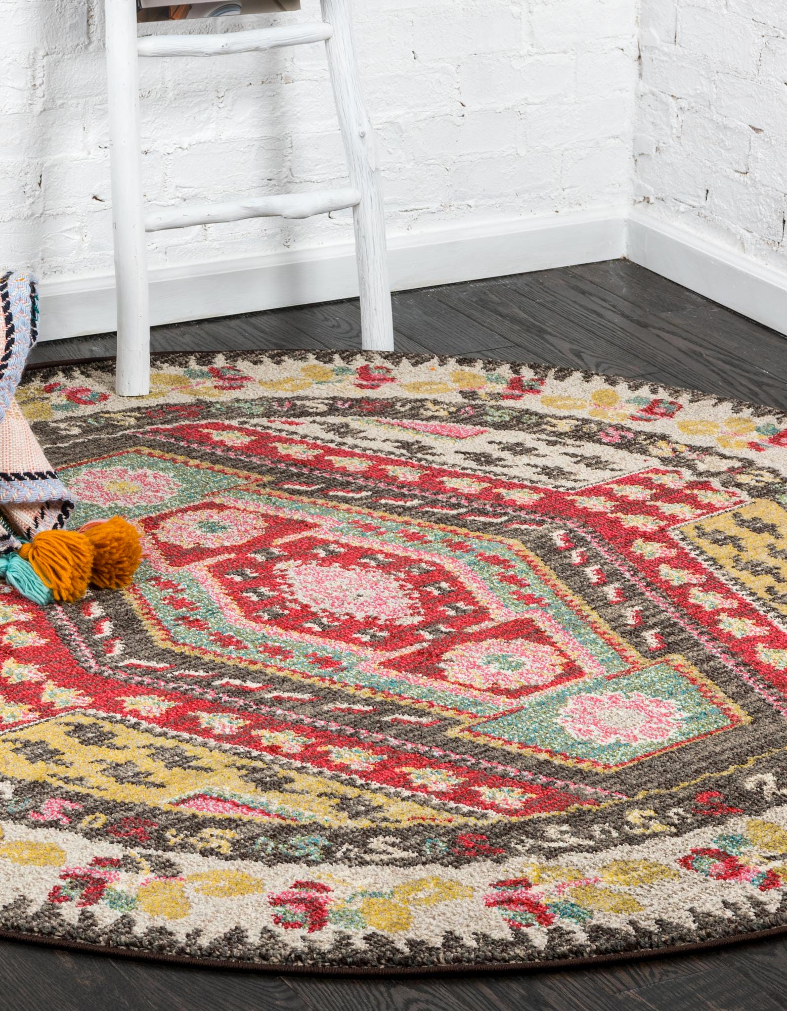 Multicolor 6' x 6' Mesa Round Rug | Rugs.com