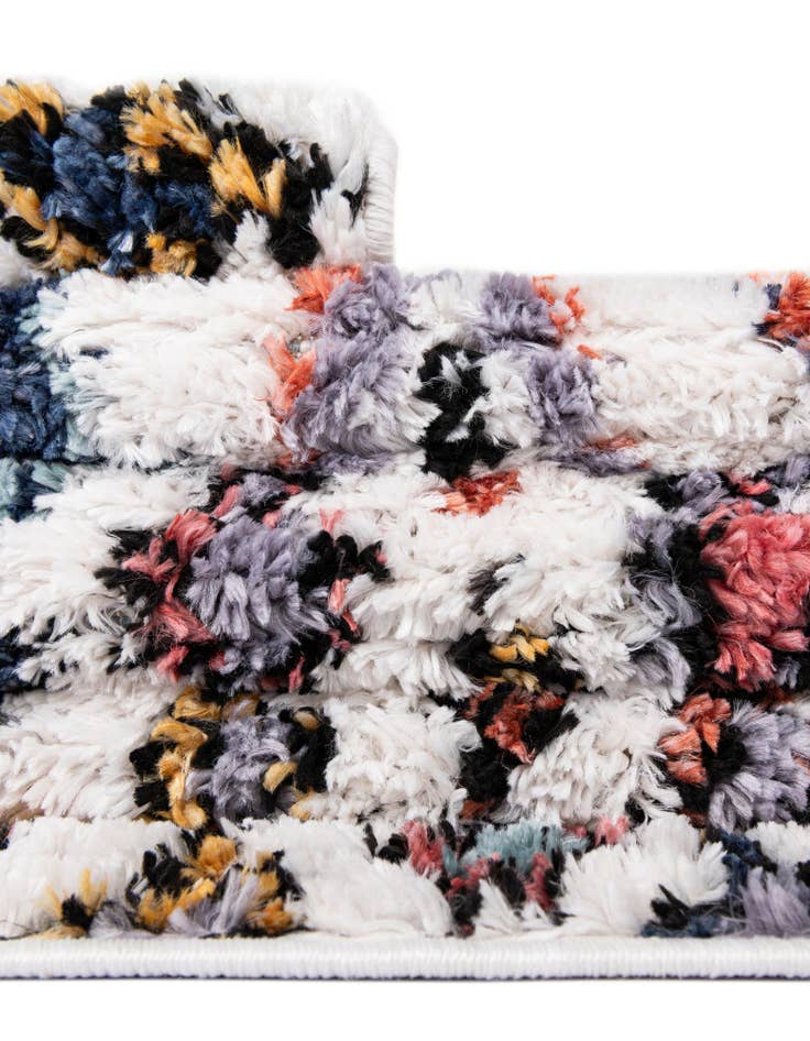 Detail image of  4' x 4' Morocco Round Rug