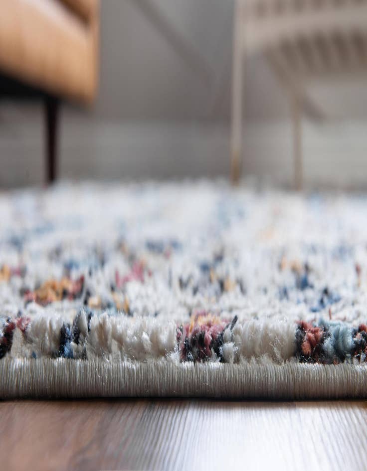 Detail image of  4' x 4' Morocco Round Rug