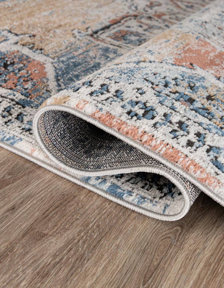 Detail image of  3' 3 x 3' 3 Nyla Round Rug