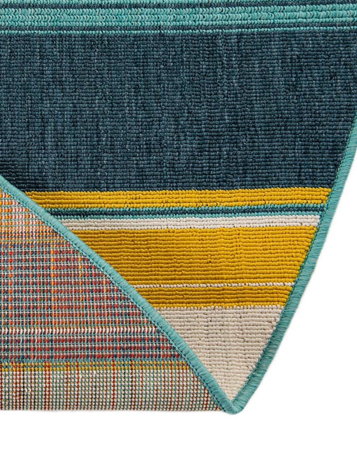 Detail image of  3' x 3'  Washable Border Indoor / Outdoor Round Rug