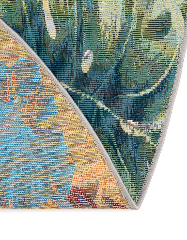 Detail image of  7' x 7'  Washable Botanical Indoor / Outdoor Round Rug