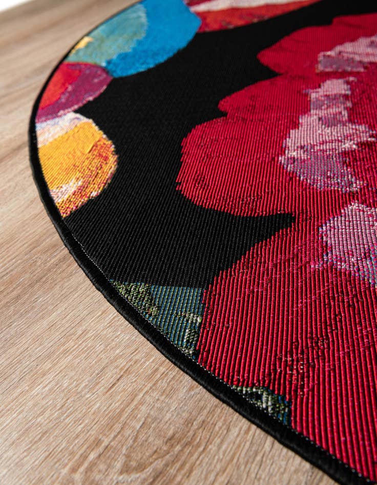 Detail image of  10' x 10'  Washable Botanical Indoor / Outdoor Round Rug