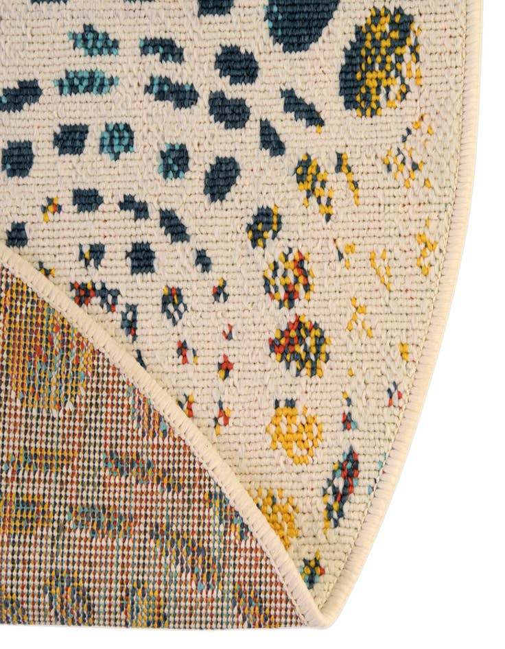 Detail image of  7' x 7'  Washable Coastal Indoor / Outdoor Round Rug