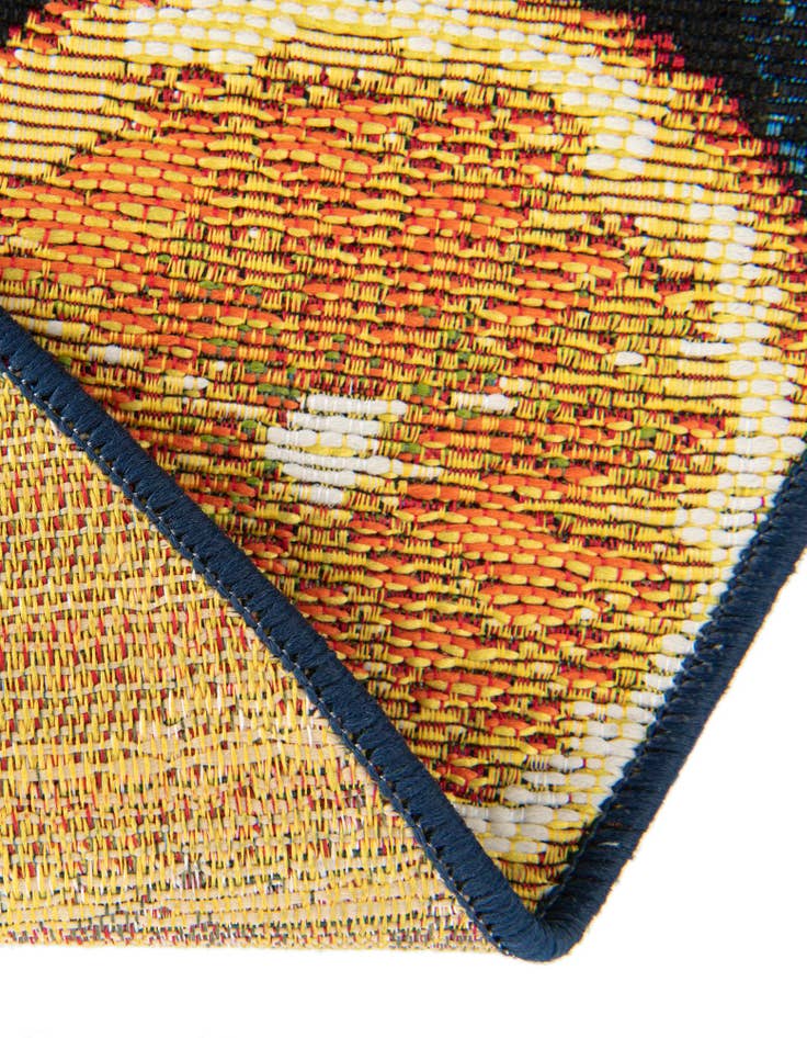 Detail image of  4' x 4'  Washable Coastal Indoor / Outdoor Round Rug