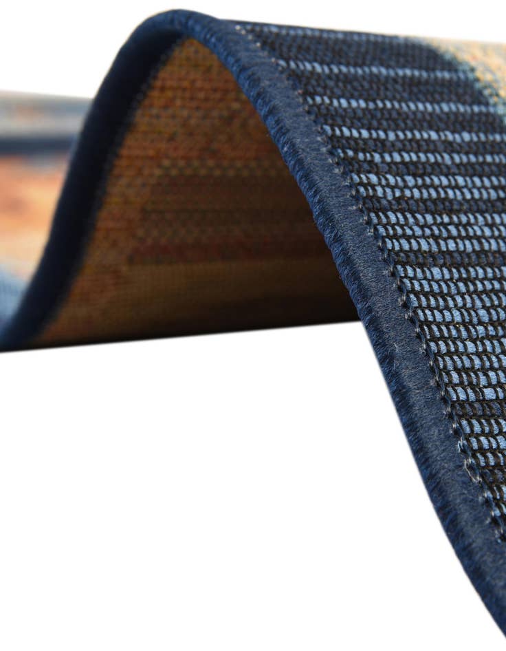 Detail image of  8' x 8'  Washable Modern Indoor / Outdoor Round Rug