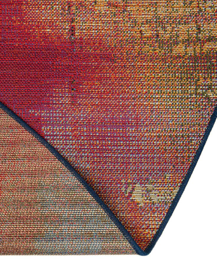 Detail image of  8' x 8'  Washable Modern Indoor / Outdoor Round Rug