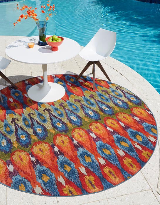 Multicolor 8' x 8' Modern Indoor / Outdoor Round Rug | Rugs.com