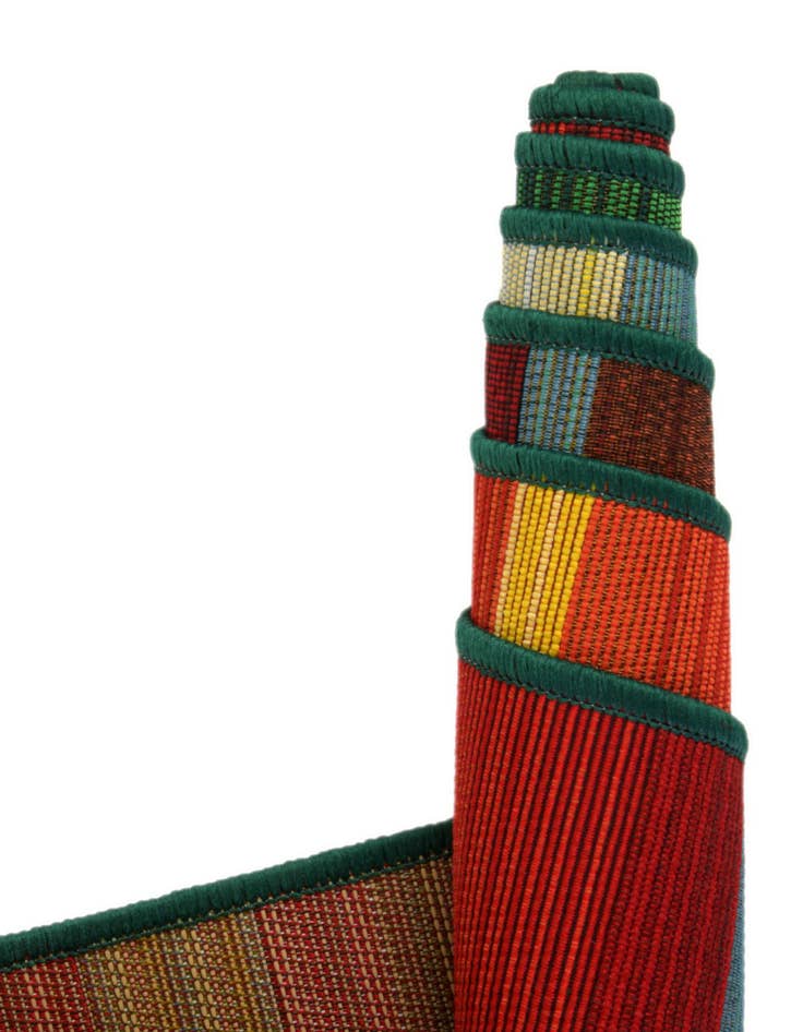 Detail image of  3' x 3'  Washable Modern Indoor / Outdoor Round Rug