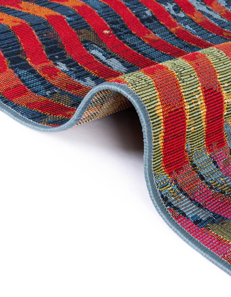 Detail image of  8' x 8'  Washable Modern Indoor / Outdoor Round Rug