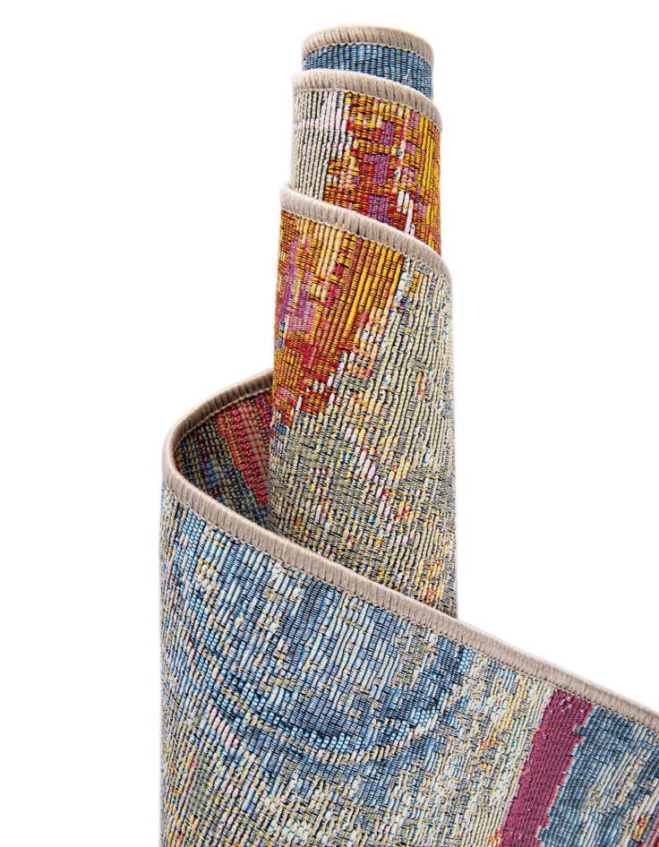 Detail image of  5' x 5'  Washable Modern Indoor / Outdoor Round Rug