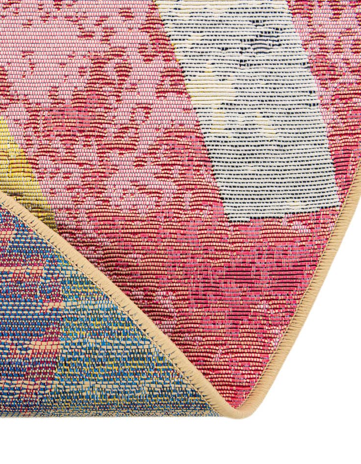 Detail image of  3' x 3'  Washable Modern Indoor / Outdoor Round Rug