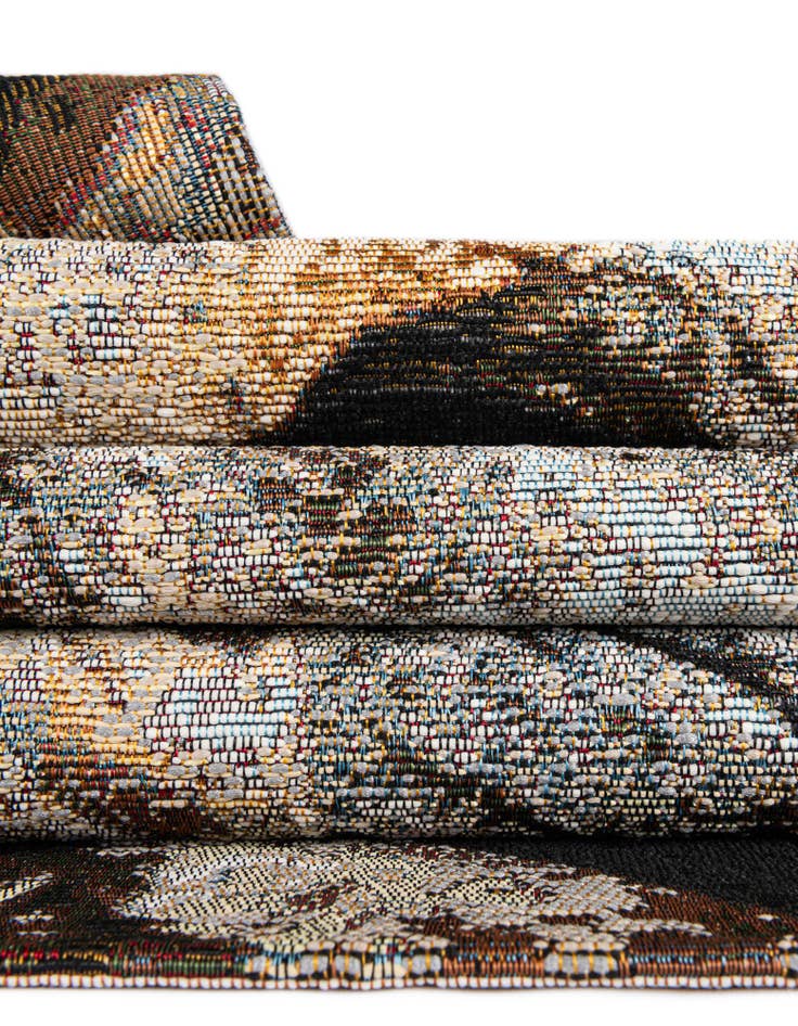 Detail image of  5' x 5'  Washable Modern Indoor / Outdoor Round Rug