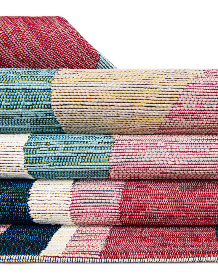 Detail image of  5' x 5'  Washable Modern Indoor / Outdoor Round Rug