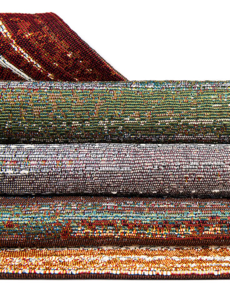 Detail image of  7' 10 x 7' 10  Washable Modern Indoor / Outdoor Round Rug