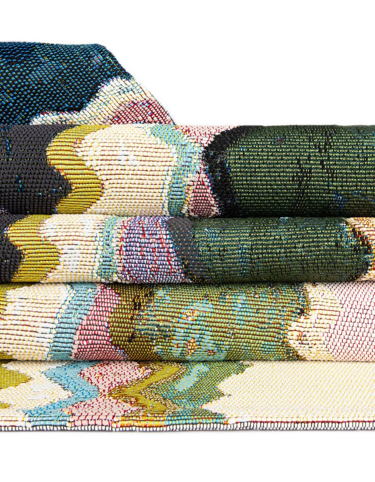 Detail image of  5' x 5'  Washable Modern Indoor / Outdoor Round Rug