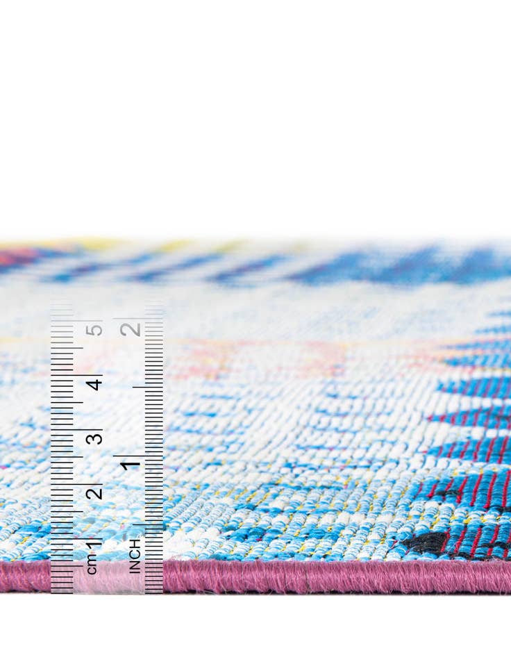 Detail image of  8' x 8'  Washable Modern Indoor / Outdoor Round Rug