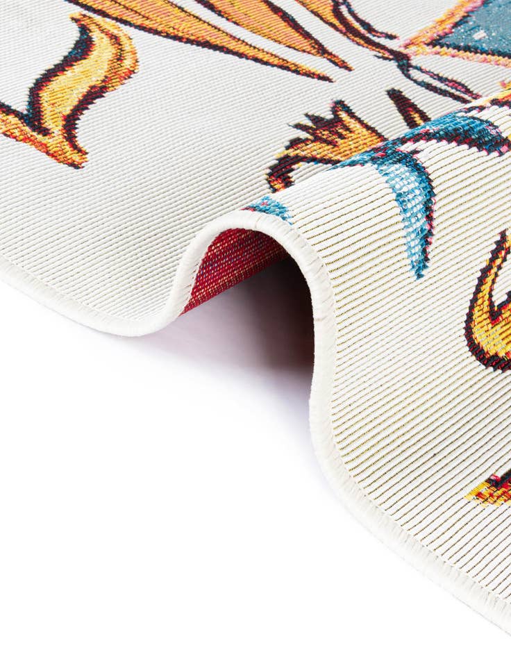 Detail image of  8' x 8'  Washable Traditional Indoor / Outdoor Round Rug