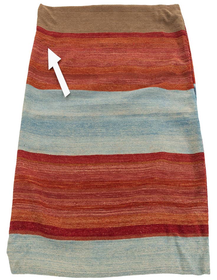 Detail image of  3' 2 x 3' 3  Hand Woven Pillow Wool Round Rug