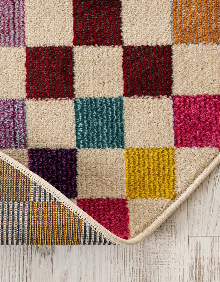 Detail image of  8' x 8'  Washable Theia Round Rug