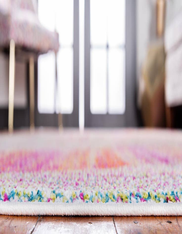 Detail image of  8' x 8' Tuscany Round Rug