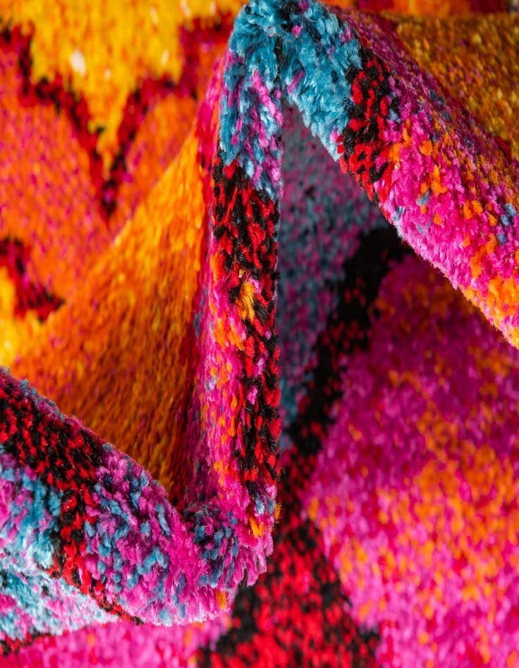 Detail image of  6' x 6' Tuscany Round Rug