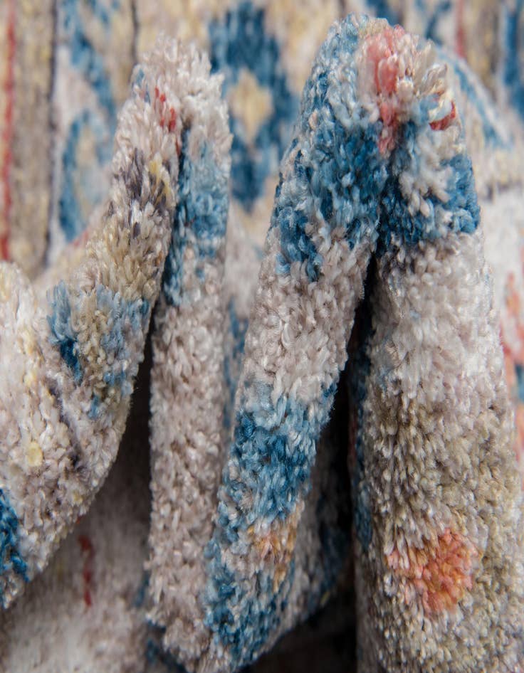 Detail image of  3' 3 x 3' 3 Vega Round Rug