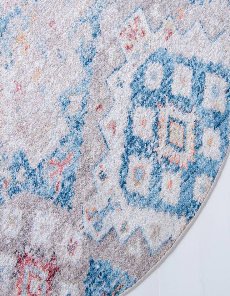 Detail image of  3' 3 x 3' 3 Vega Round Rug