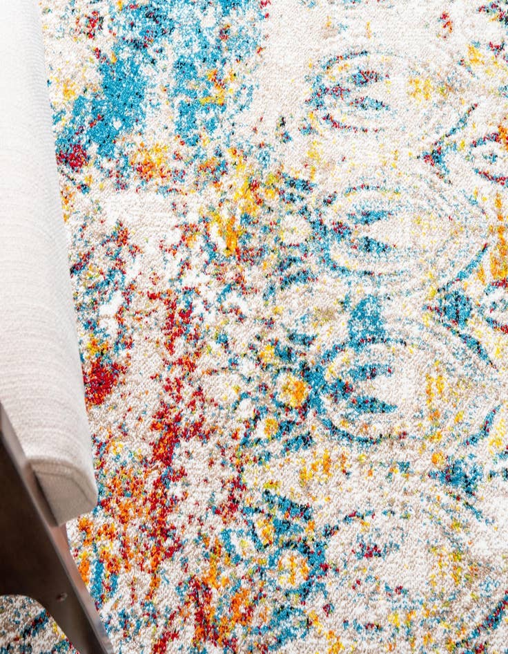 Detail image of  8' x 8' Veneto Round Rug