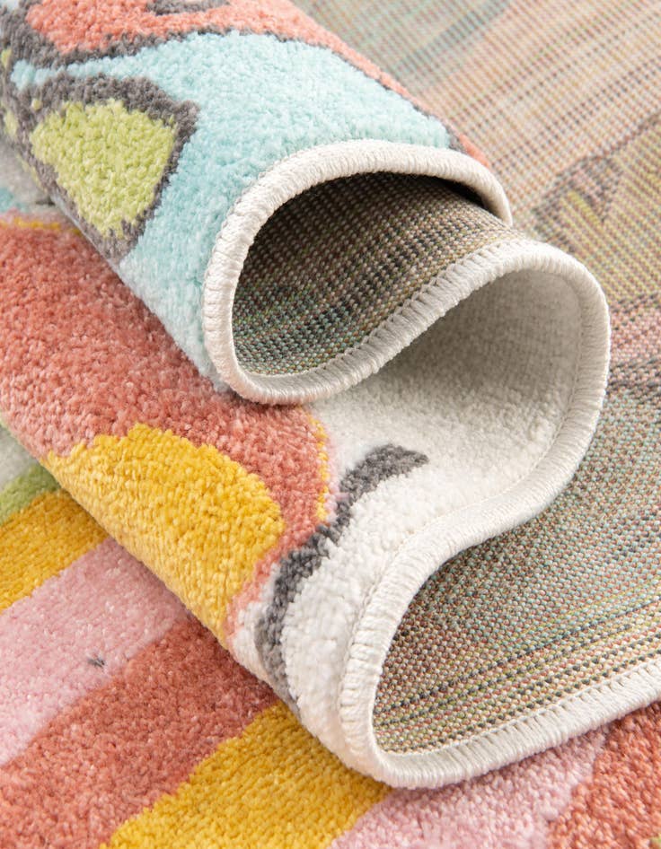 Detail image of  5' 3 x 5' 3 Airplanes Whimsy Kids Round Rug