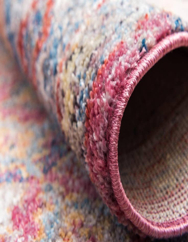 Detail image of  3' 3 x 3' 3 Williamsburg Round Rug