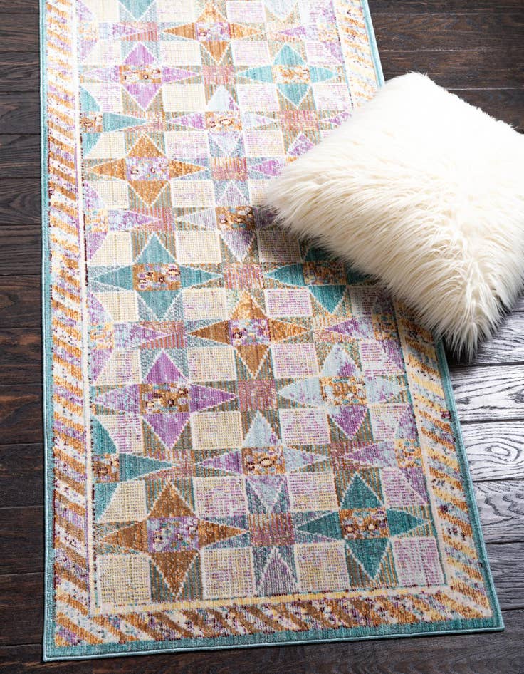 Detail image of  2' 7 x 9' 10 Alexis Runner Rug