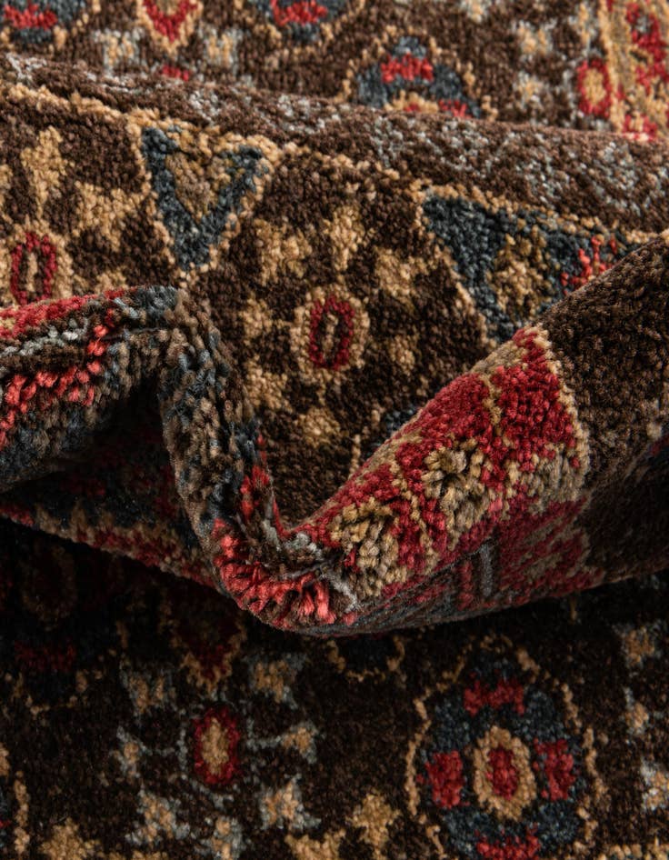 Detail image of  2' 3 x 8' Alexis Runner Rug