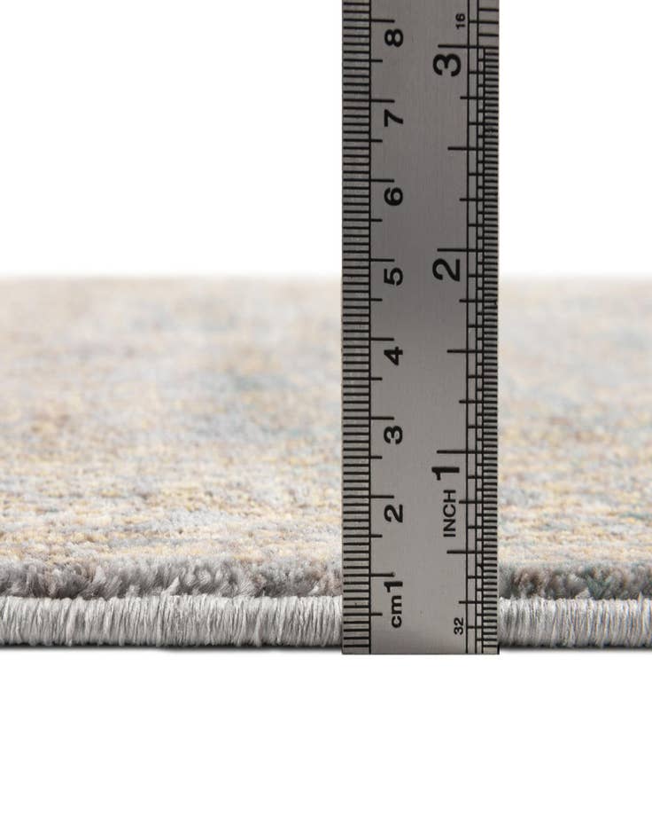 Detail image of  2' 3 x 6' Alexis Runner Rug