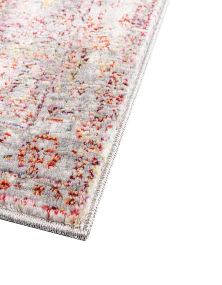 Detail image of  2' 3 x 4' Alexis Runner Rug