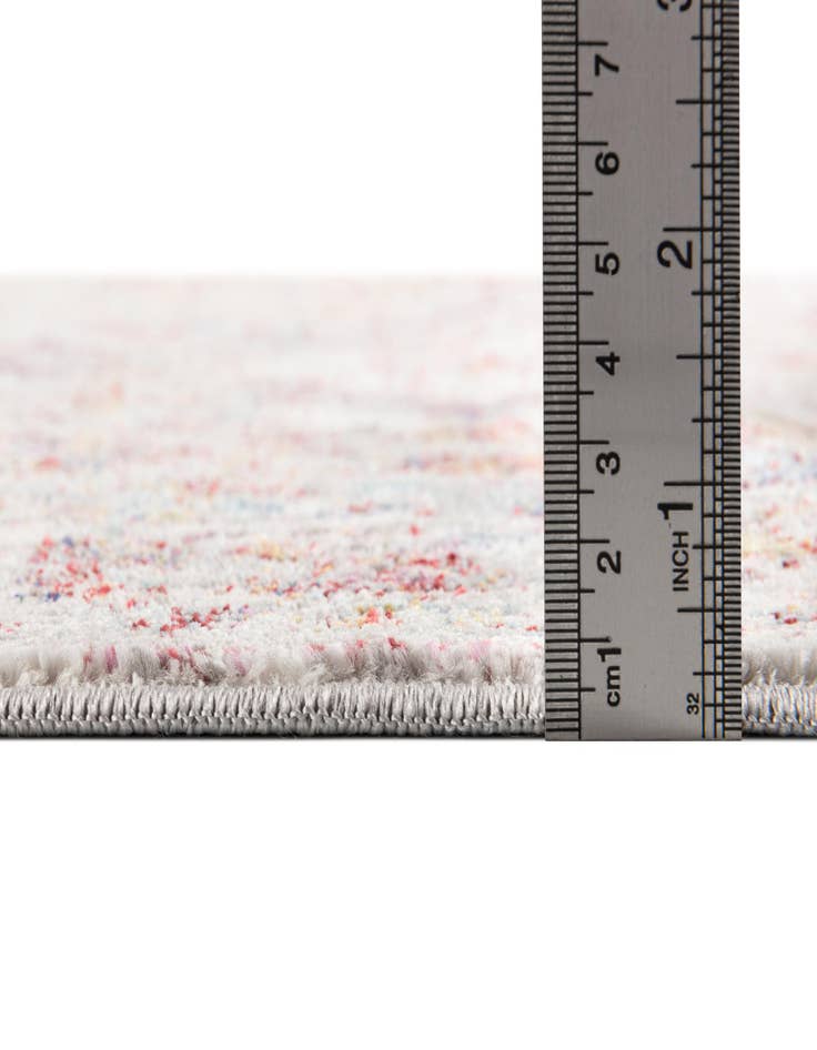 Detail image of  2' 3 x 4' Alexis Runner Rug