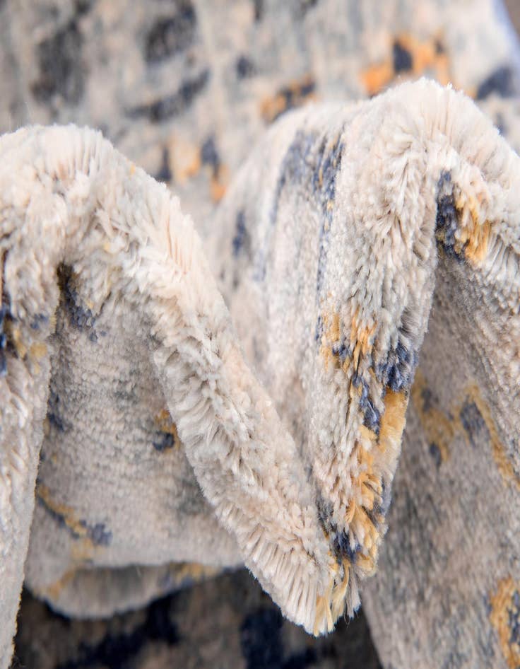 Detail image of  2' 2 x 6' Apollo Runner Rug