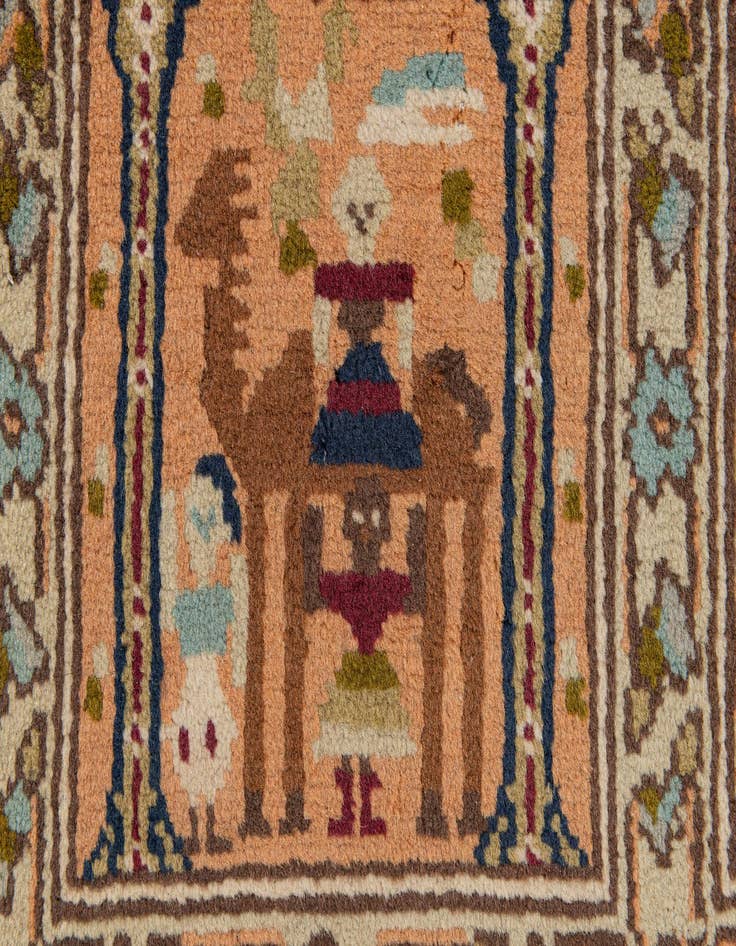 Detail image of  2' 5 x 5' 2  Hand Knotted Bakhtiar Wool Runner Rug