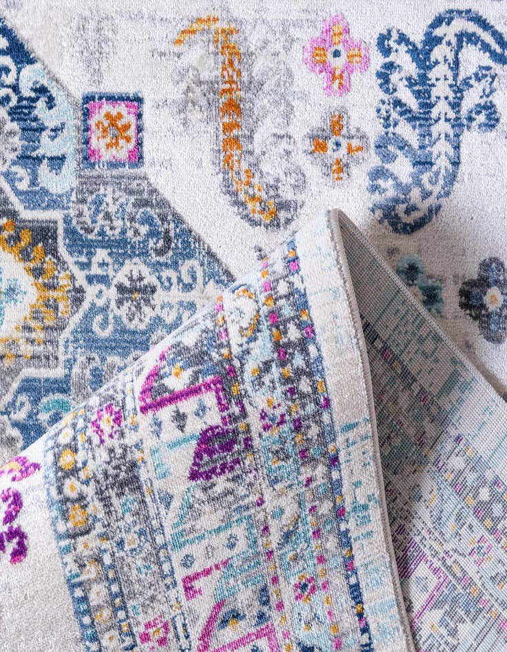 Detail image of  2' x 6' Budapest Runner Rug