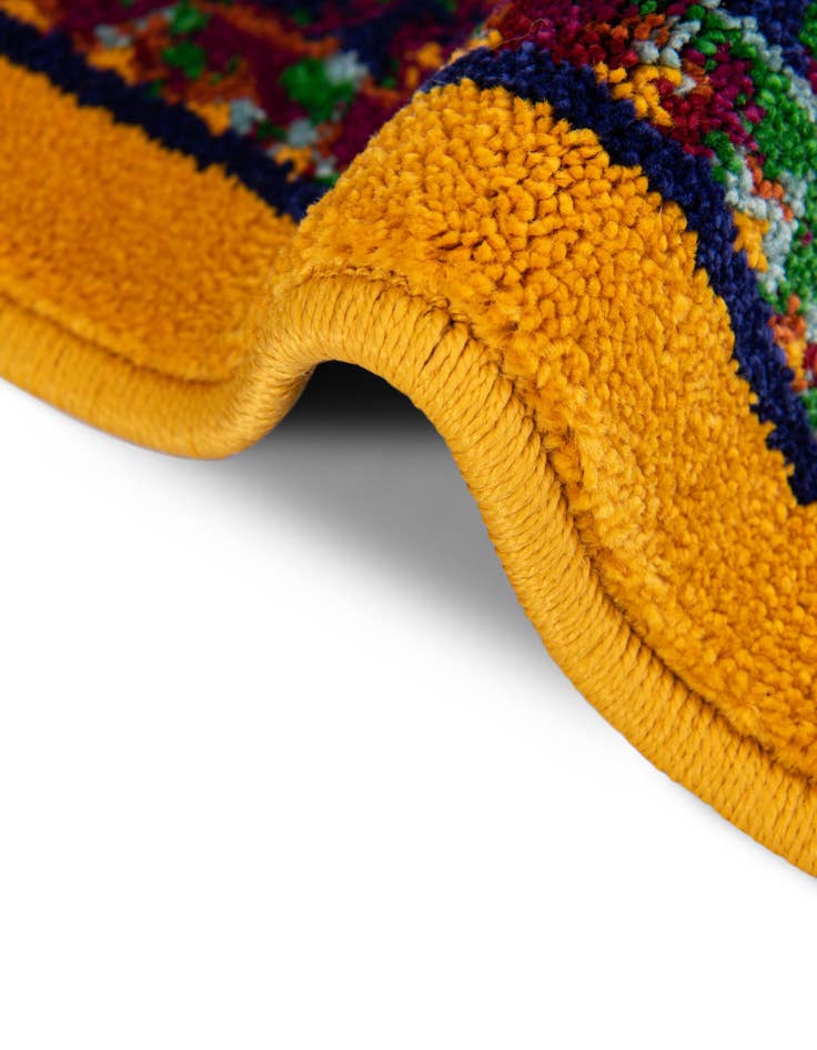 Detail image of  2' x 6' Calypso Runner Rug