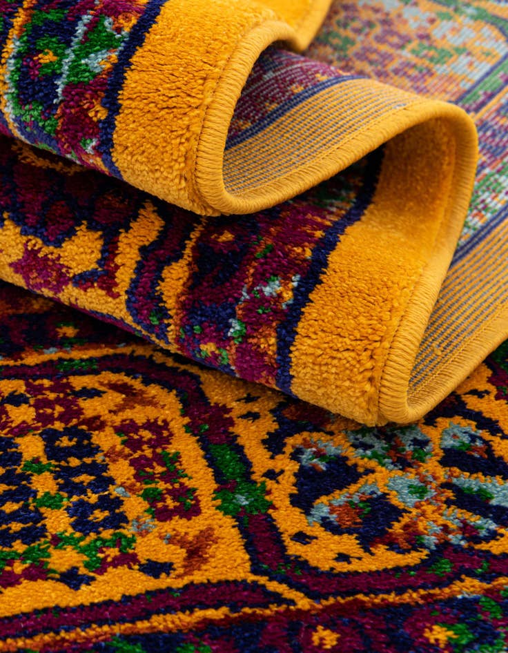 Detail image of  2' x 6' Calypso Runner Rug