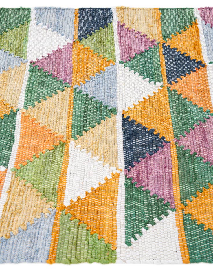Detail image of  3' x 5' 7 Chindi Cotton Runner Rug