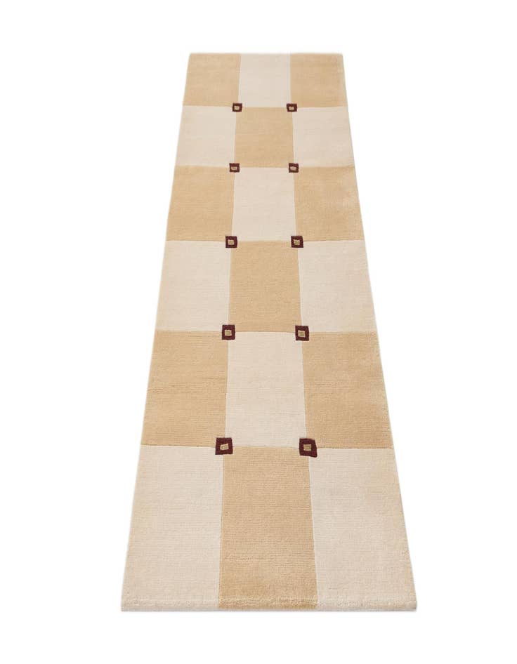 Detail image of  2' 8 x 6' 6  Hand Knotted Darya Wool Runner Rug