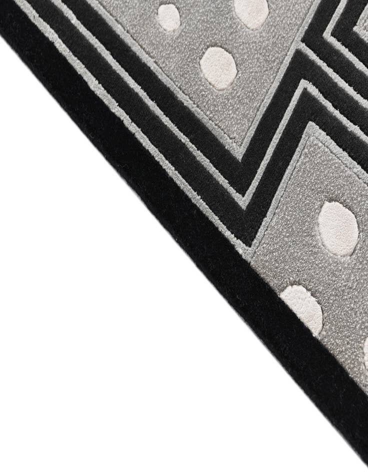 Detail image of  2' 7 x 10'  Hand Knotted Darya Wool Runner Rug