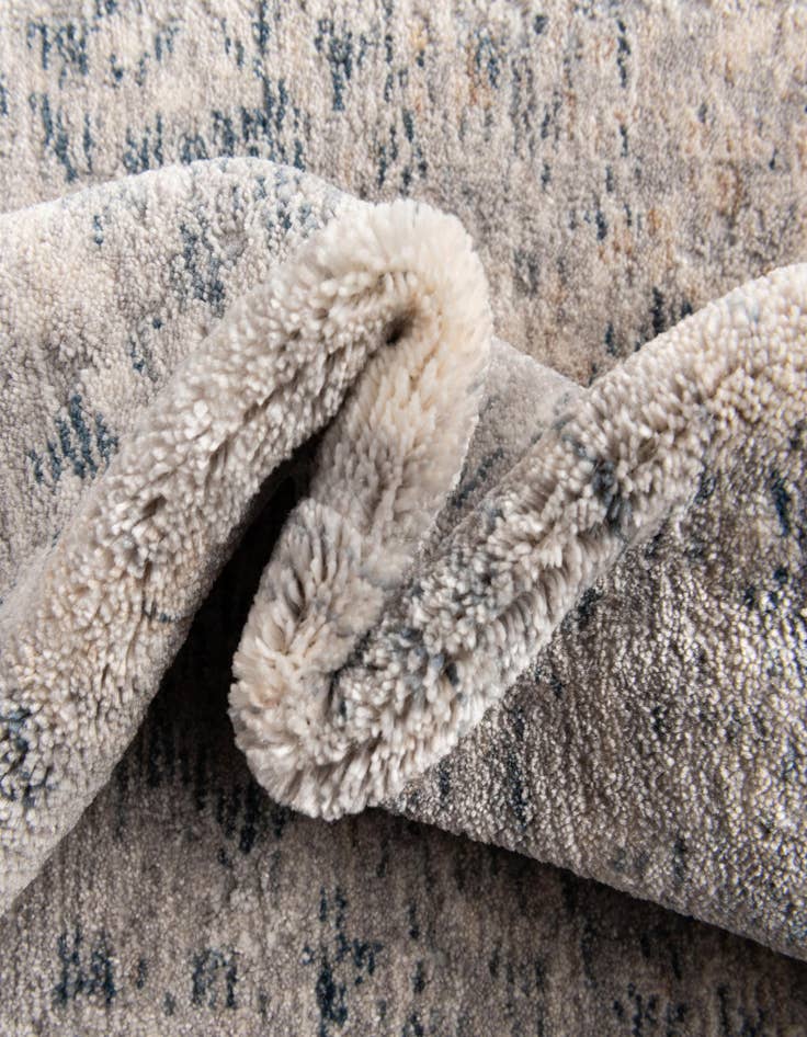 Detail image of  2' 2 x 8' Deepa Runner Rug