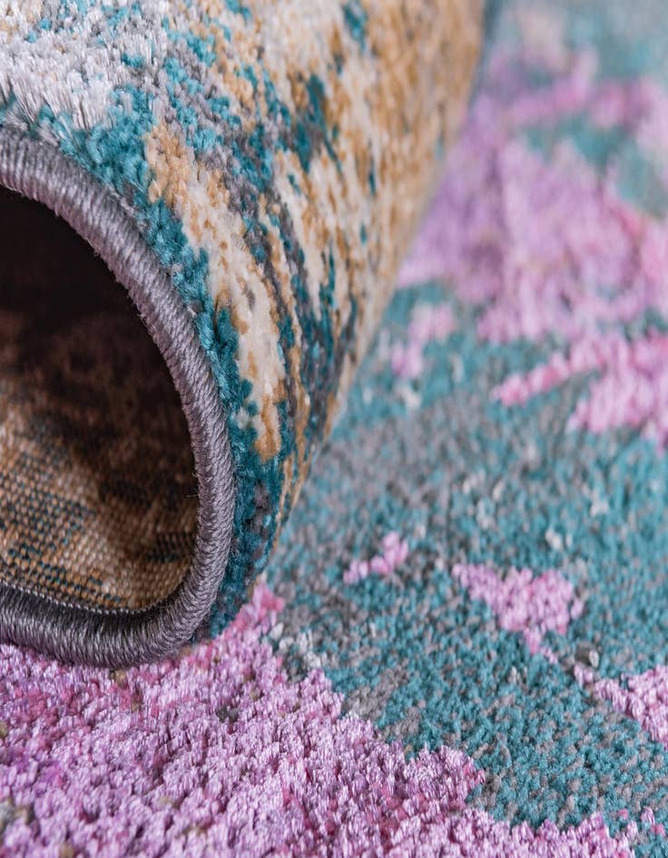 Detail image of 2' 7 x 10' Delilah Runner Rug