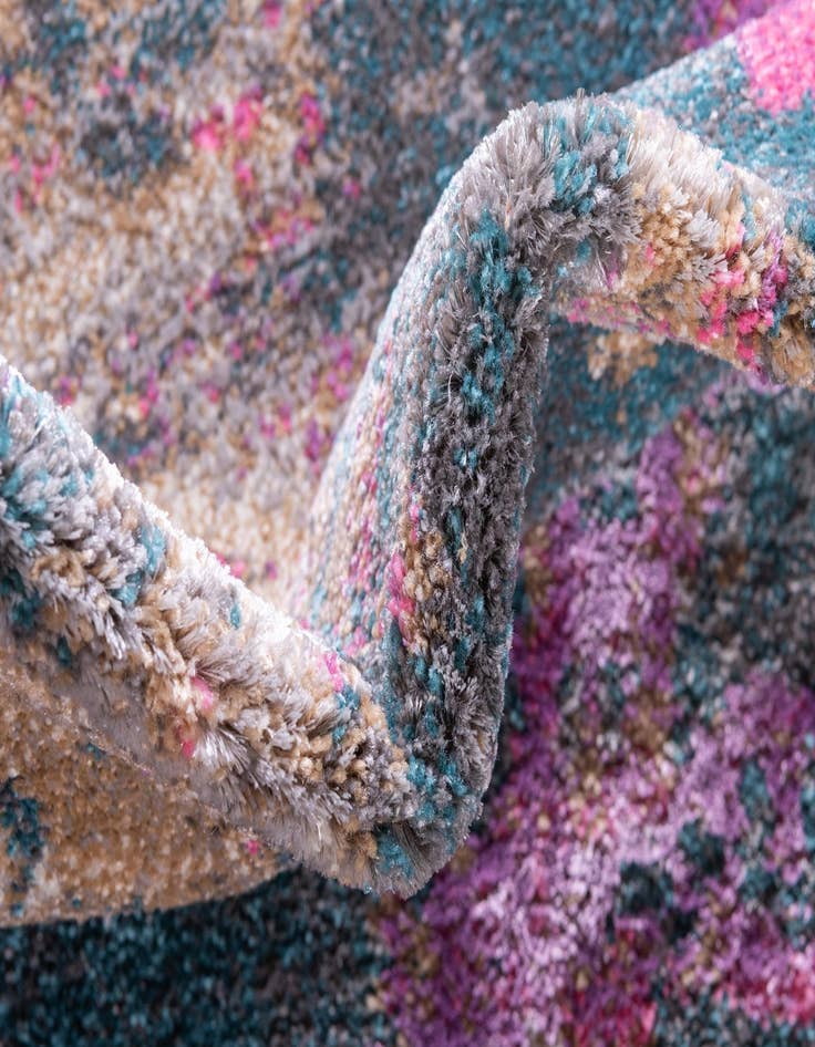 Detail image of 2' 7 x 10' Delilah Runner Rug